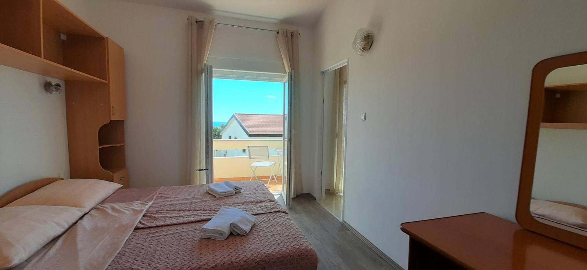 Guest House Helena Close To Beach Krk Town Εξωτερικό φωτογραφία
