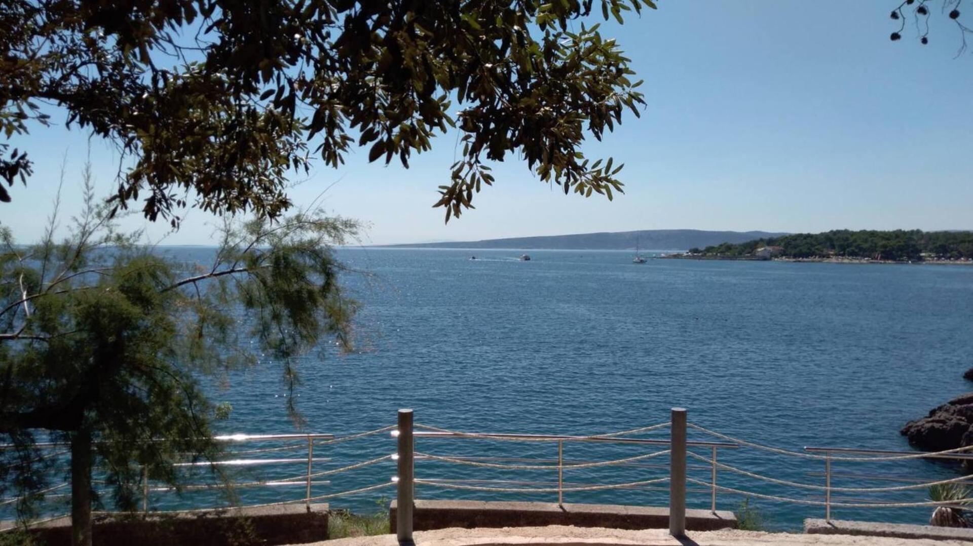 Guest House Helena Close To Beach Krk Town Εξωτερικό φωτογραφία